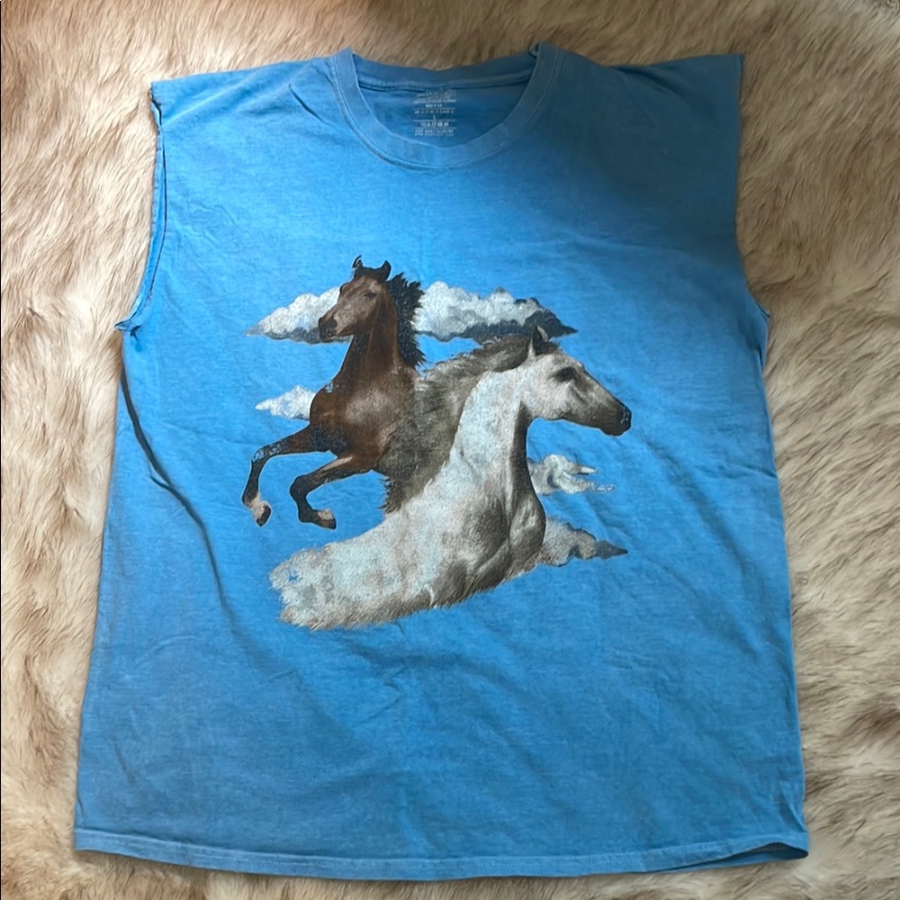 Vintage inspired T shirt! Purchased in UK, Size L
